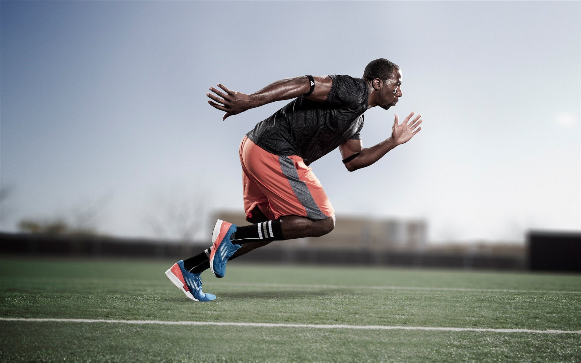 “德甲强队调整战术，迎接赛季冲刺”，德甲晋级